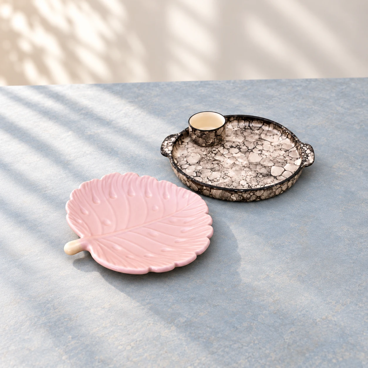 Serving Trays, Dishes & Platters