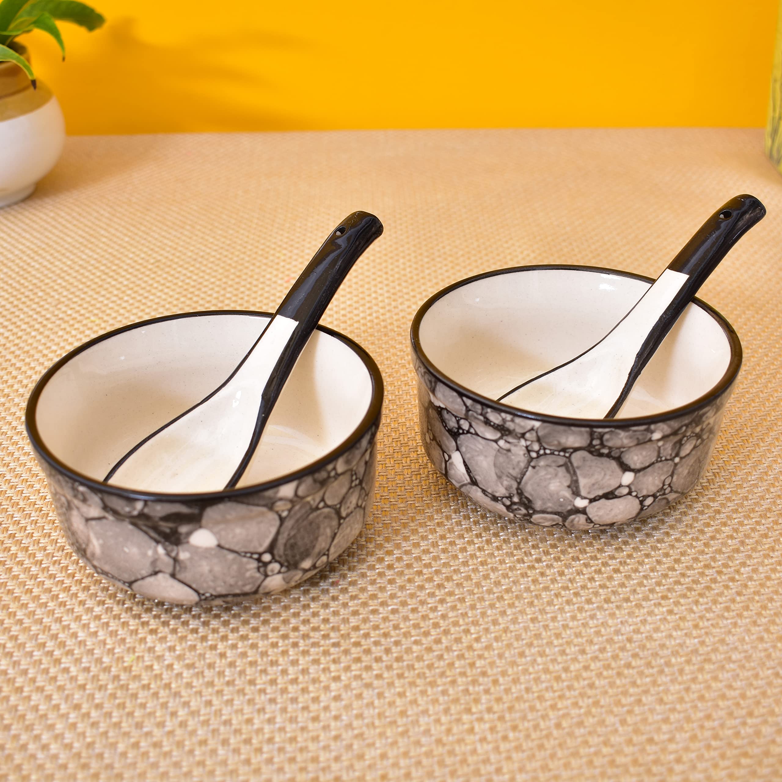 KunhaR Ceramic Serving Bowls – 260 ML, 2 Pieces with 2 Spoon, Black Luster - Image 3