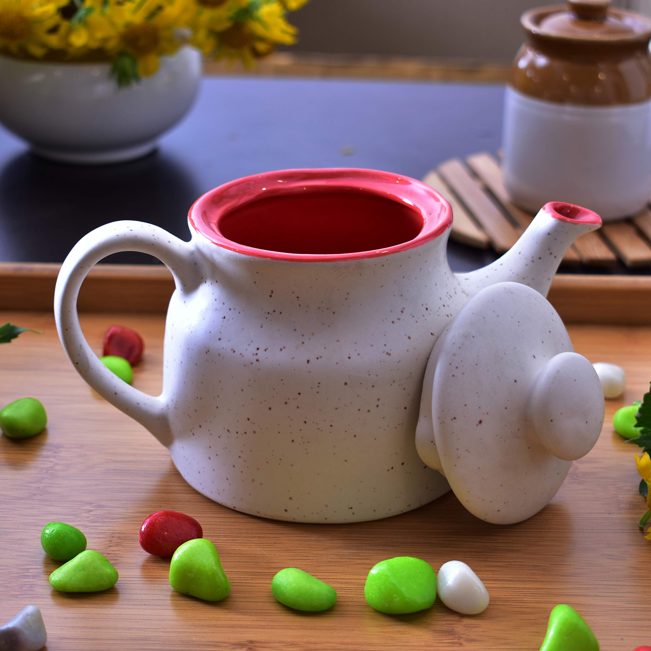 KunhaR Ceramic Teapot - 1 Piece, White-Red, 650 ml