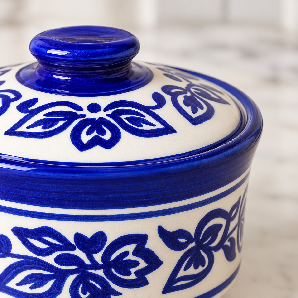 Kunhar Multipurpose Ceramic Donga 450ML Blue Vine with Lid – Microwave Dishwasher Safe Serving Dish for Gravy Dal Curry and More