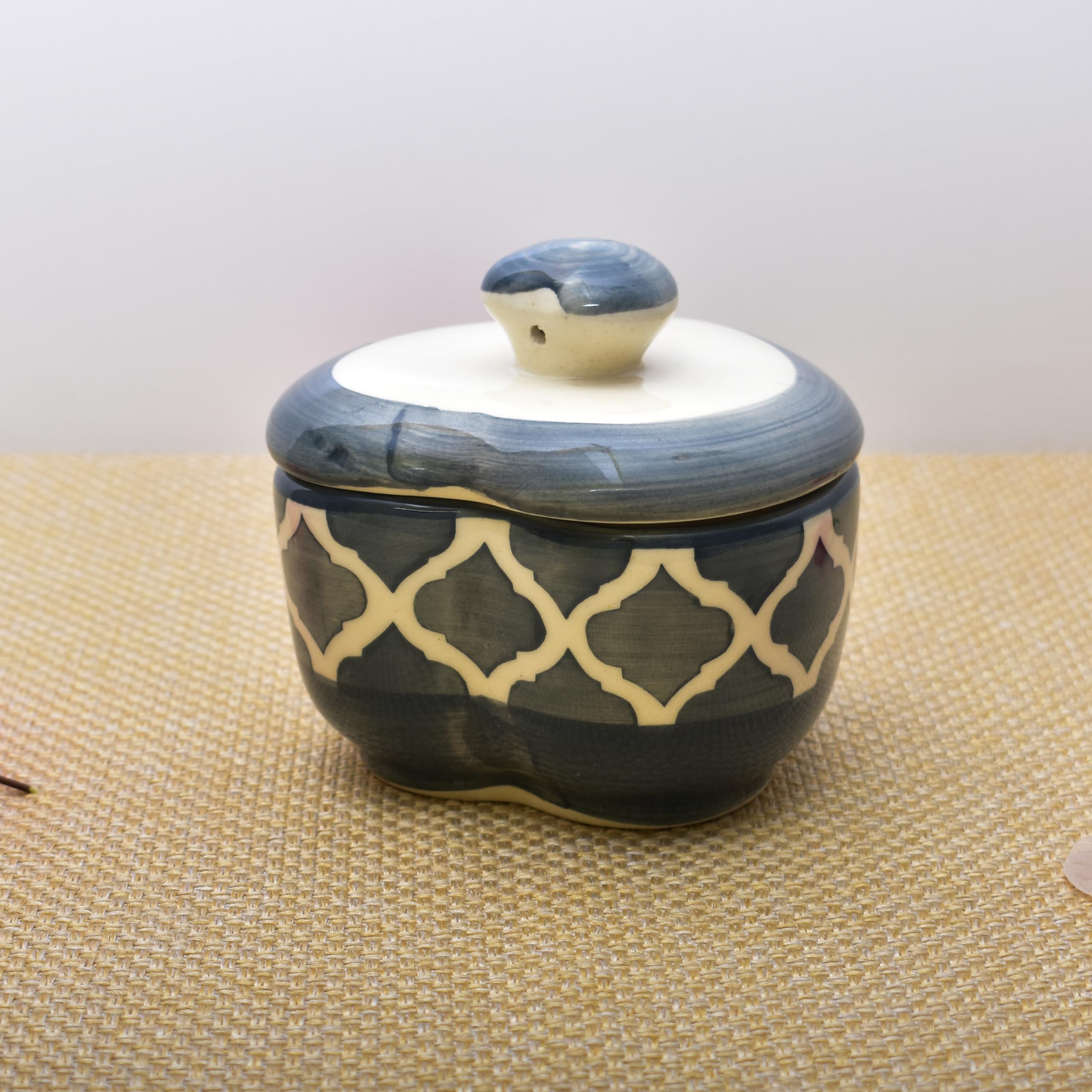 Kunhar Multipurpose Ceramic Donga – Grey Chidi | 350 ML Lidded Serving Donga | Microwave & Dishwasher Safe | Ideal for Gravy, Dal, Curry & More - Image 3