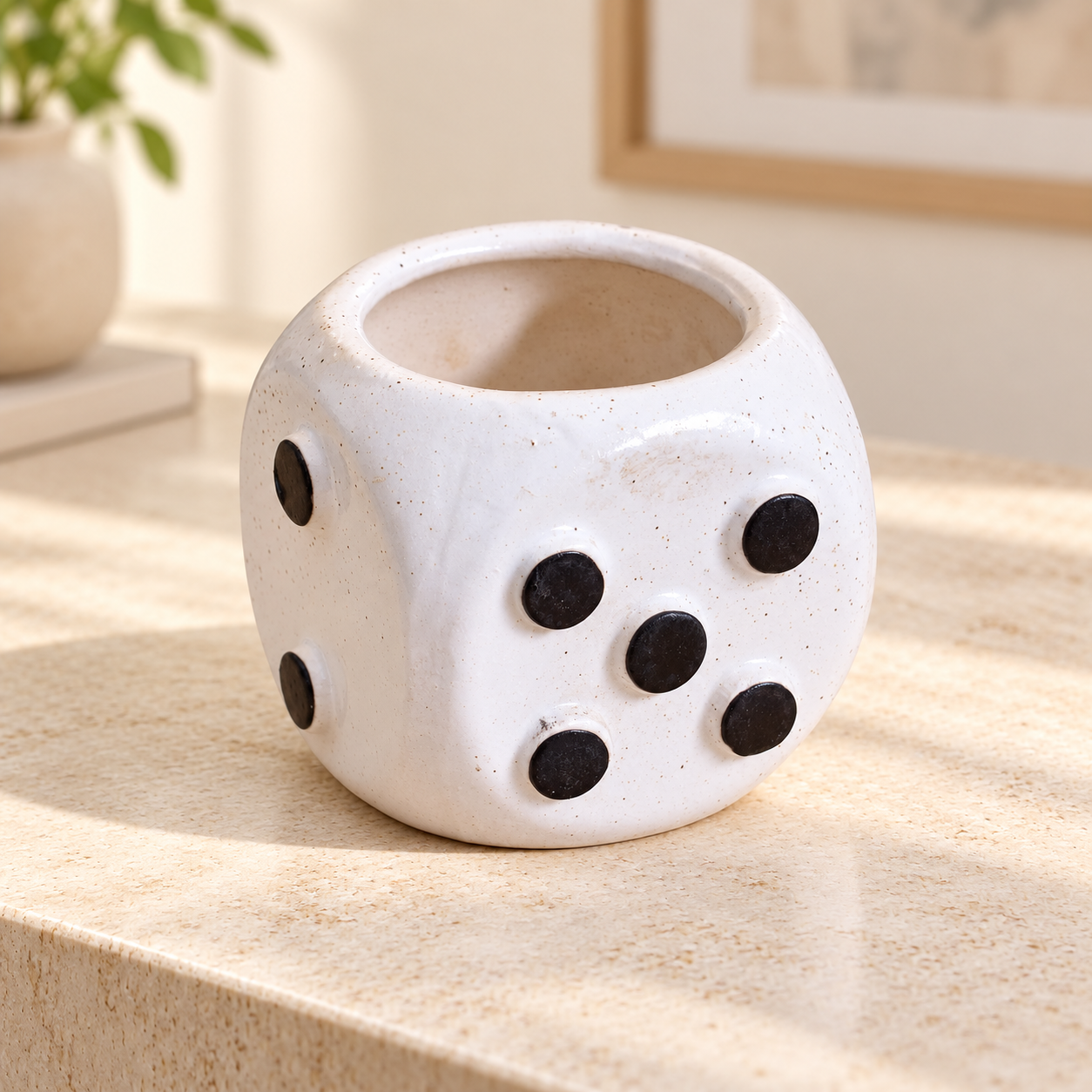 Kunhar Ceramic Planter - White, Small, 1 Piece