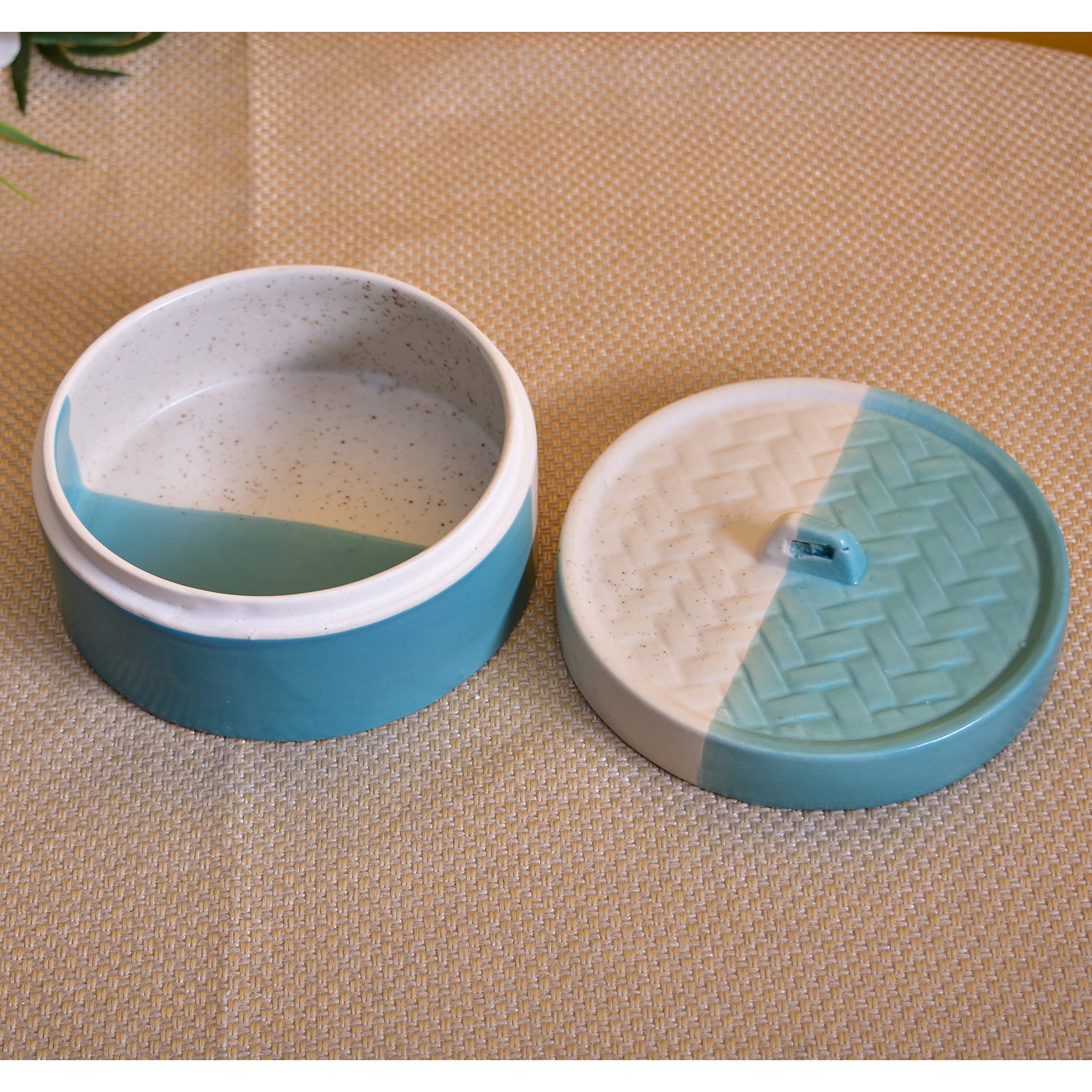 Kunhar Ceramic Donga with Lid, Ceramic Serving Donga, 700 Ml, 1 Piece, White Dusty Blue Matt Finish - Image 6