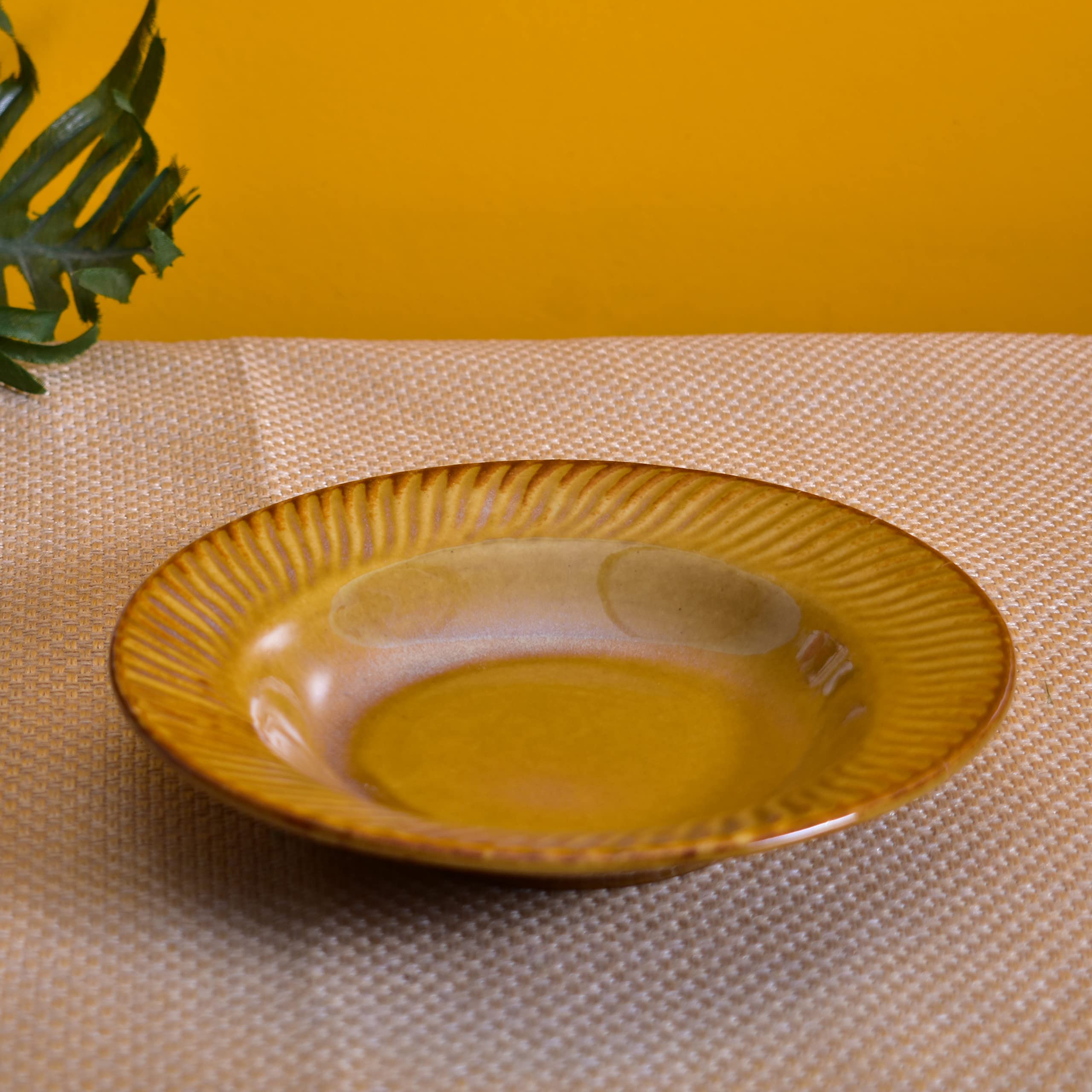 Kunhar Glazed Studio Pottery Ceramic Pasta Plate, 2 Pieces, Pirate Gold (7 Inch) - Image 3