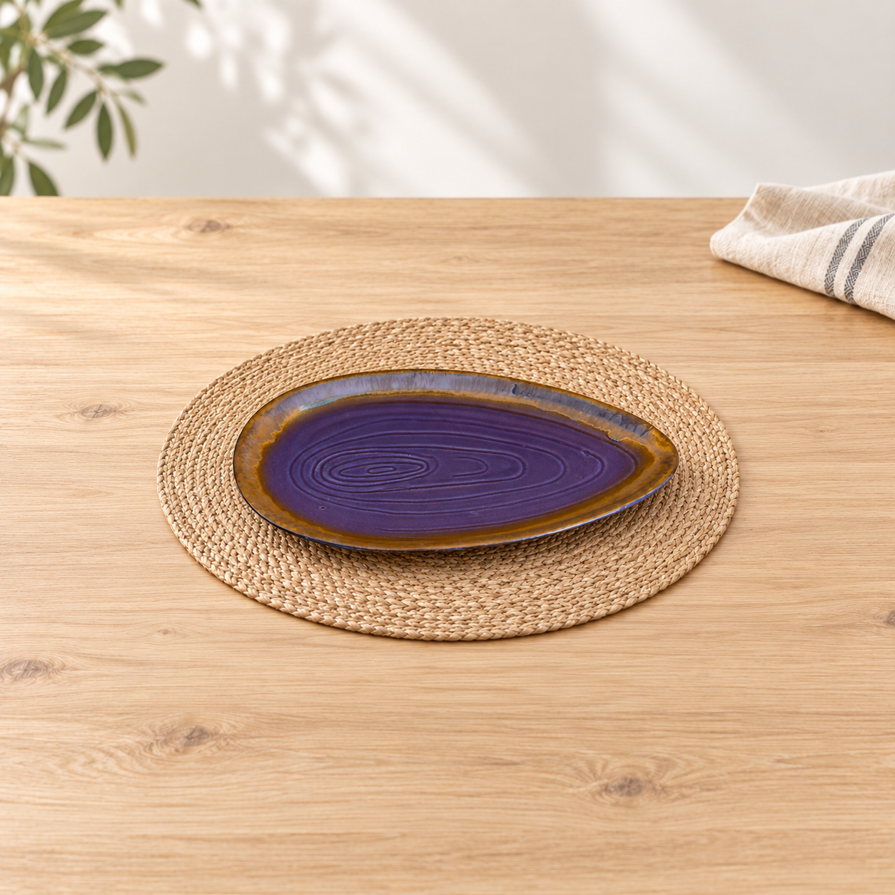 Kunhar Glazed Studio Pottery Ceramic Platter, 1 Piece, Plum Purple (8 Inch x 13 Inch)