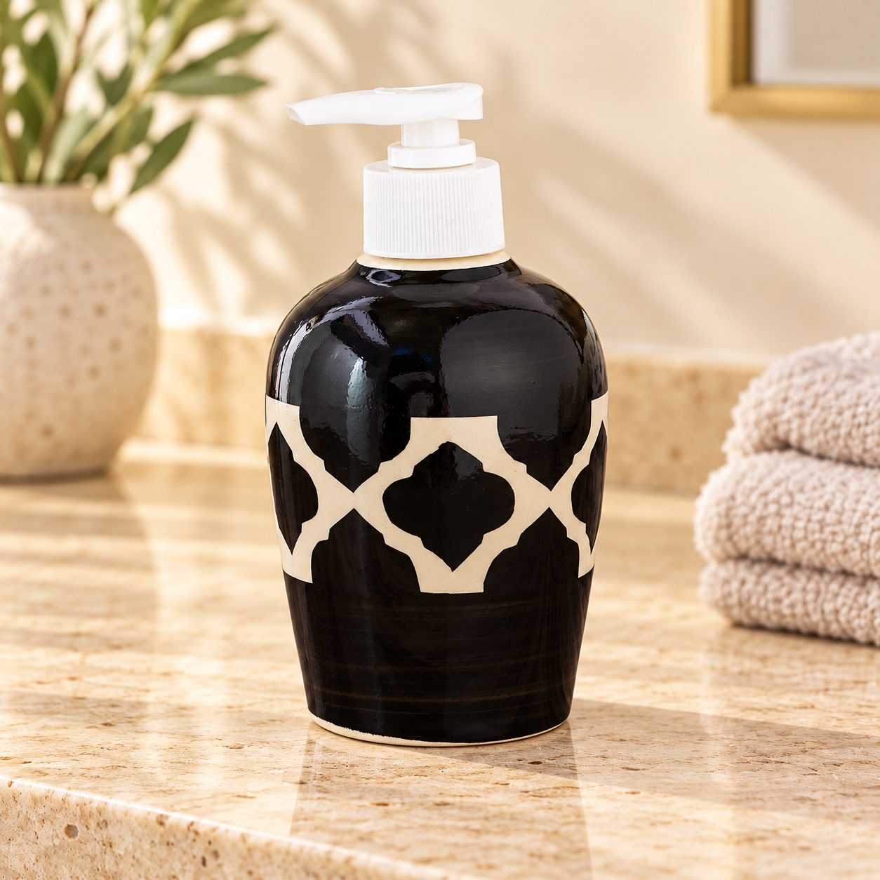 KunhaR Ceramic Long-Lasting Liquid Handwash Soap Dispenser for Bathroom | Handwash Bottle for Kitchen | Soap Dispenser for Wash Basin | Bathroom Accessories | 300 ml, Black Chidi