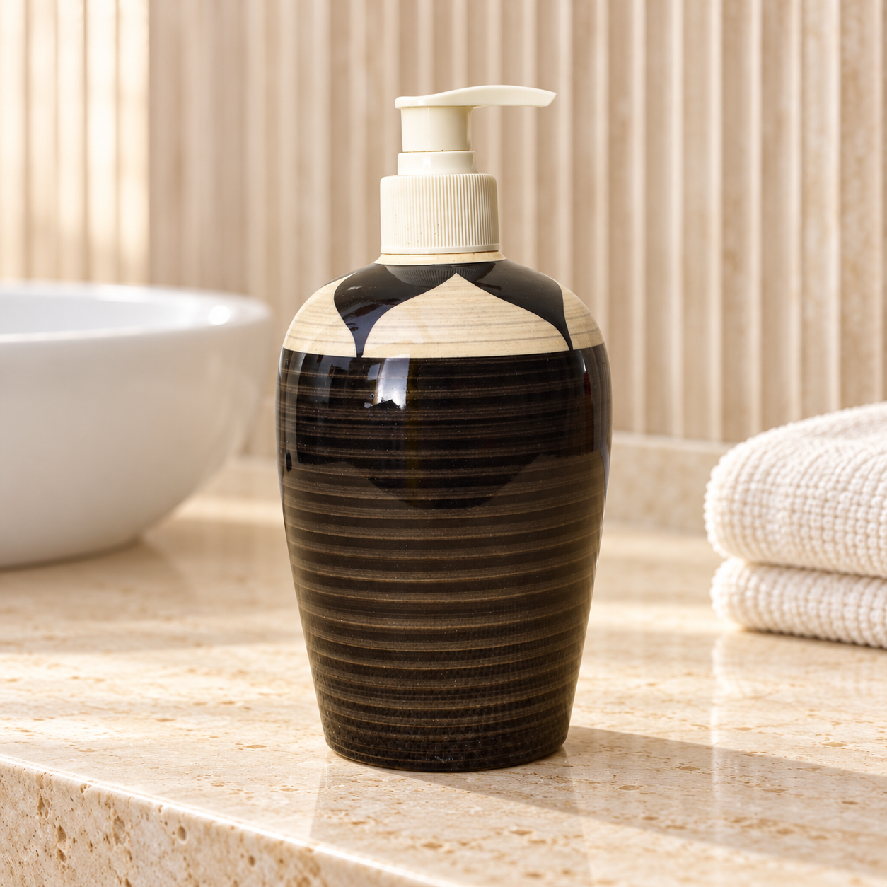 KunhaR Ceramic Long-Lasting Liquid Handwash Soap Dispenser for Bathroom | Handwash Bottle for Kitchen | Soap Dispenser for Wash Basin | Bathroom Accessories | 450 ml, 1 Piece, Graphite