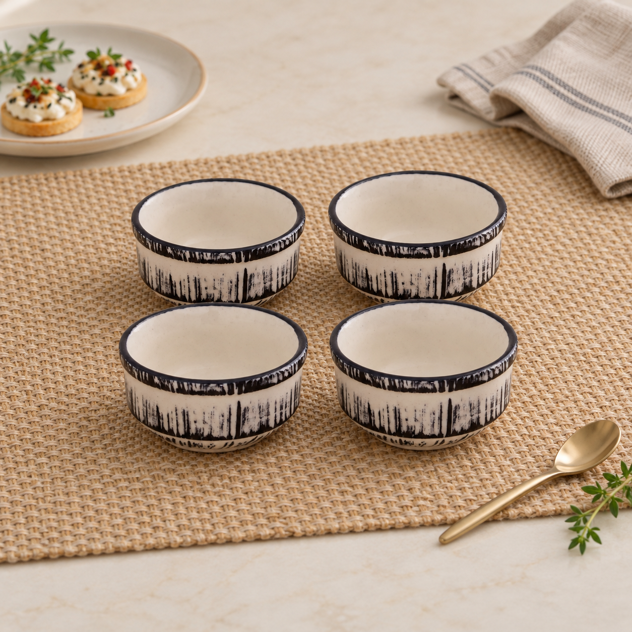 Kunhar Ceramic Sauce Holder - 100 ML, 4 Pieces, Black White