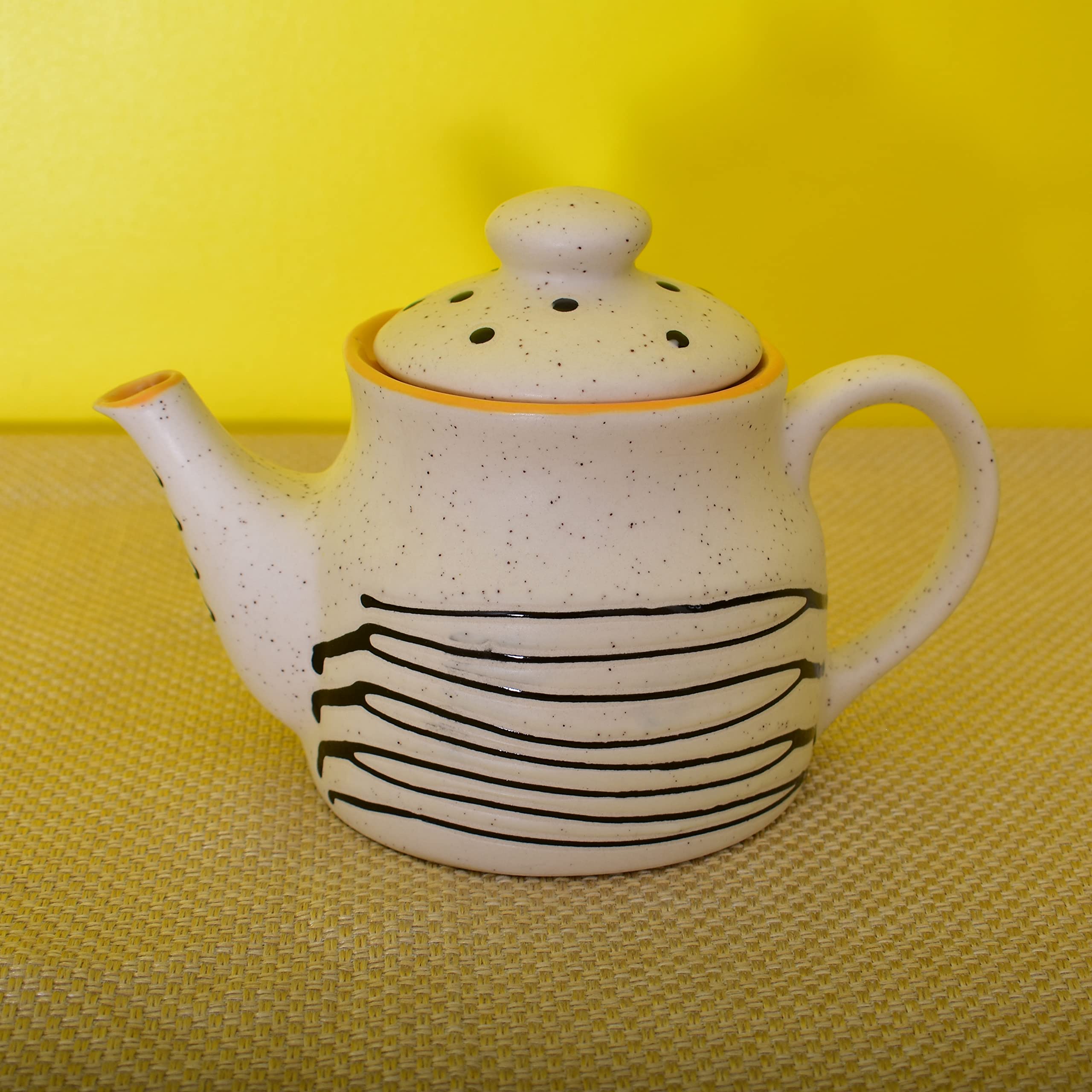 KunhaR Ceramic Teapot - 1 Piece, White Matt-Yellow, 650 ml - Image 3
