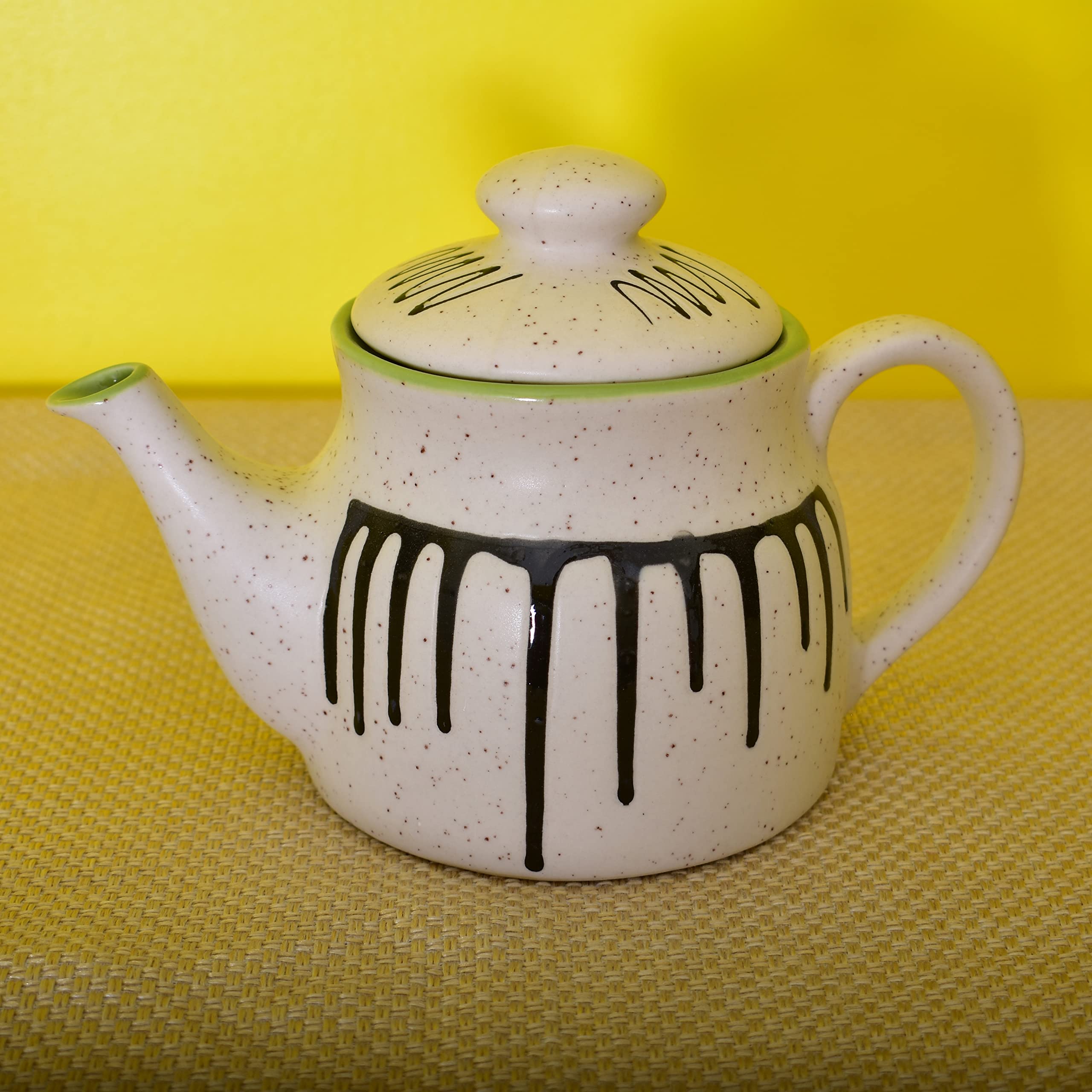 KunhaR Ceramic Teapot 650ML White Matt Green – Durable 1 Piece Tea Coffee Pot for Kitchen and Dining - Image 3