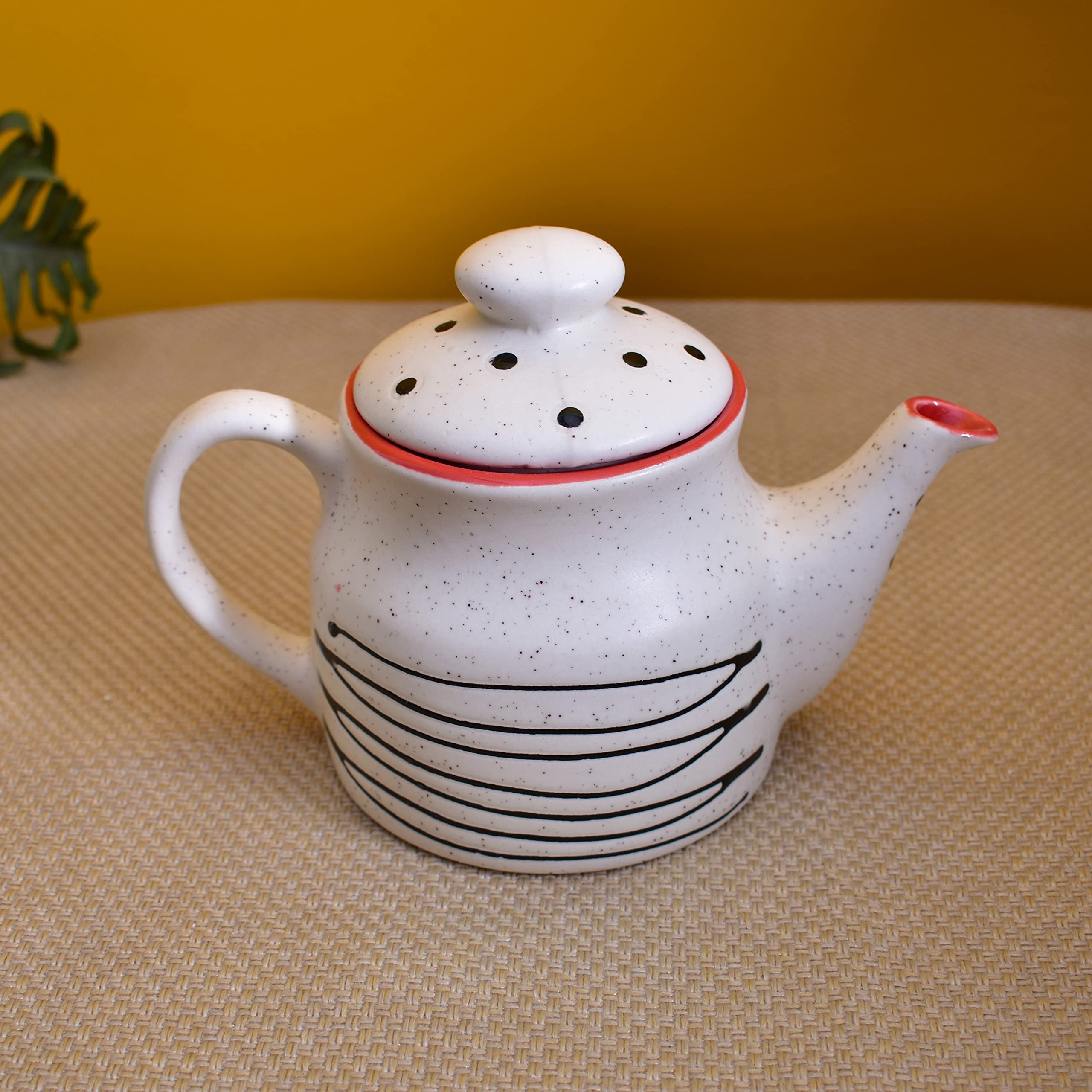KunhaR Ceramic Teapot - 1 Piece, White-Red, 650 ml - Image 3