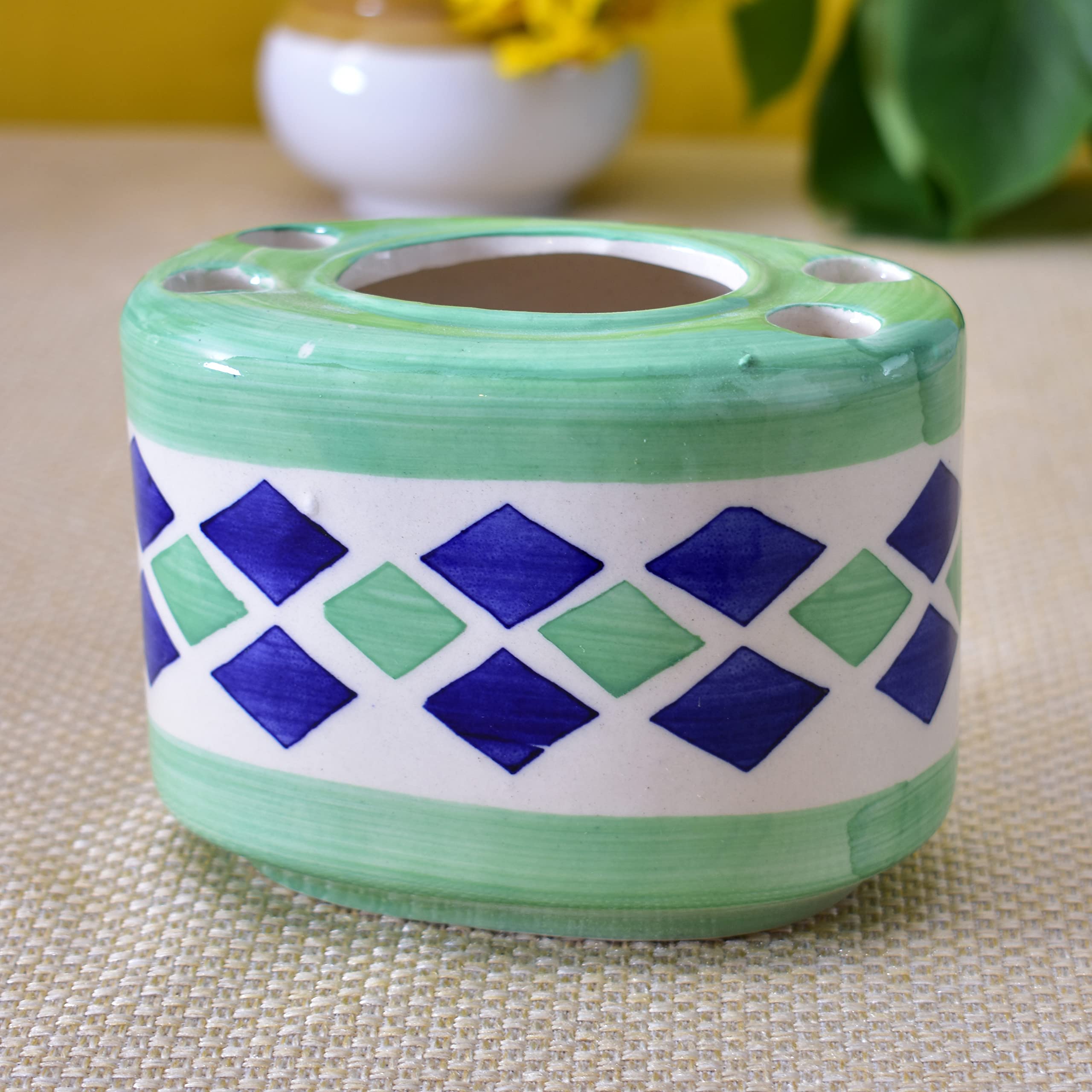 Kunhar Ceramic 2-Piece Bathroom Accessories Set (1 Soap Dish Holder and 1 Toothbrush Holder), Green - Image 4