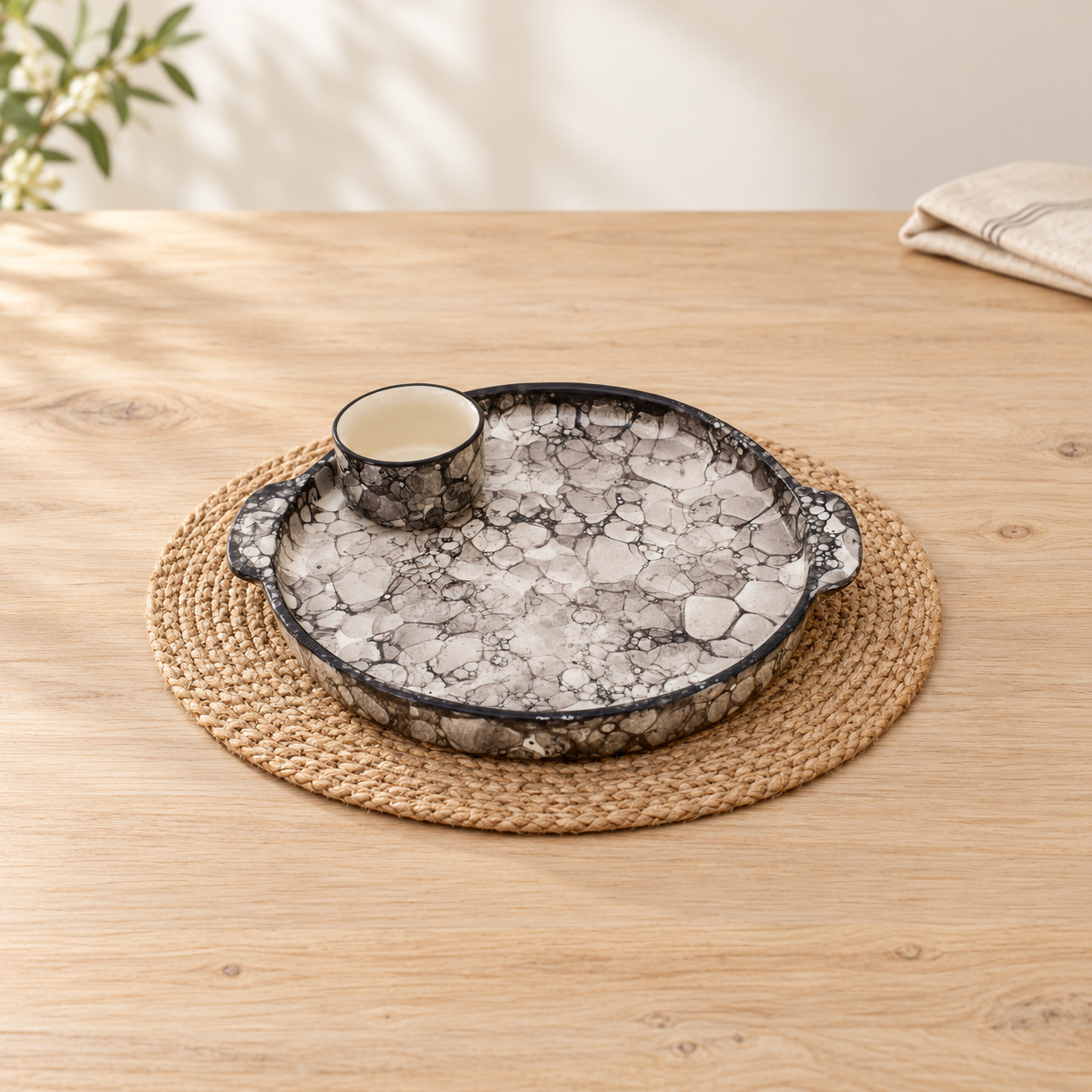 KunhaR Ceramic Platter, Pizza Plate, Round Serving Plate with Serving Chutney Bowl, 8 Inch, Black Luster